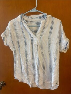 Neuflora Blue-Striped White Short-Sleeve Tunic